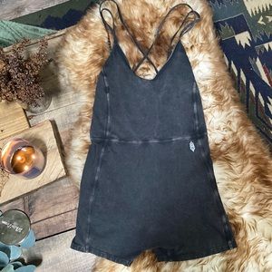 FREE PEOPLE MOVEMENT ONSIE- PRICE FIRM